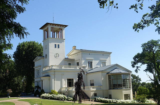 Metall-, Turm und Flachdächer